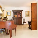 Juan Les Pins Near Cannes Beaches 18-20 Guests * 앙티브