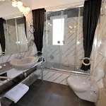 Juan Les Pins Near Cannes Beaches 18-20 Guests