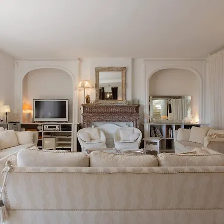 Villa Juan Les Pins Near Cannes Beaches 18-20 Guests