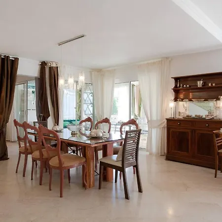 Juan Les Pins Near Cannes & Beaches 18-20 Guests *