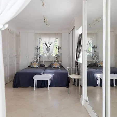 Juan Les Pins Near Cannes & Beaches 18-20 Guests Villa Antibes