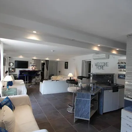 Juan Les Pins Near Cannes & Beaches 18-20 Guests Antibes