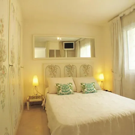 Juan Les Pins Near Cannes & Beaches 18-20 Guests *
